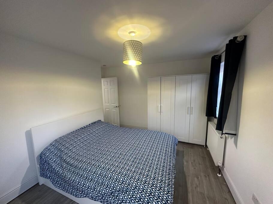 2 Bedroom House,Brownhillrd Se6 Londen Buitenkant foto